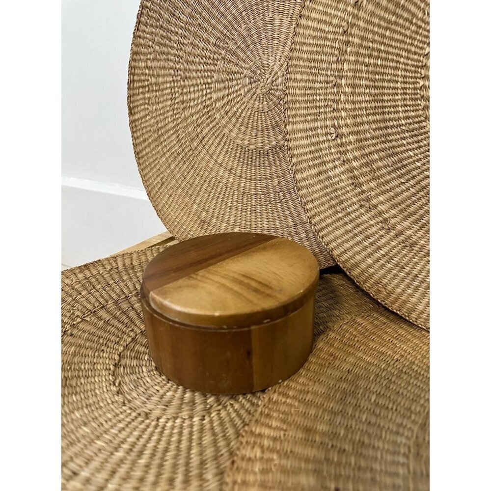 Wooden Magnetic storage circle decoration